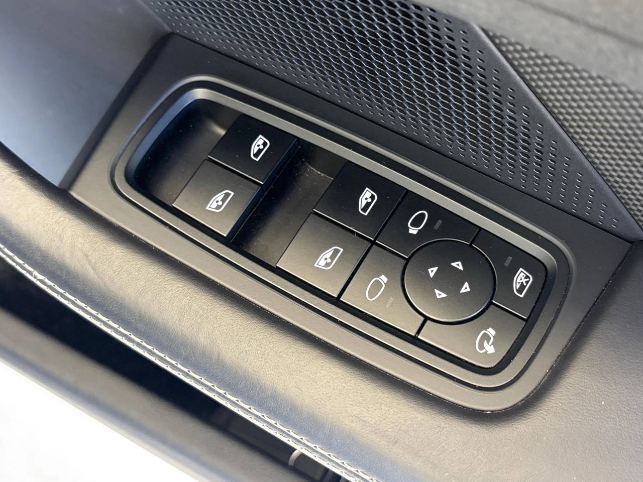 Taycan GTS SPORT TURISMO (3) image 33