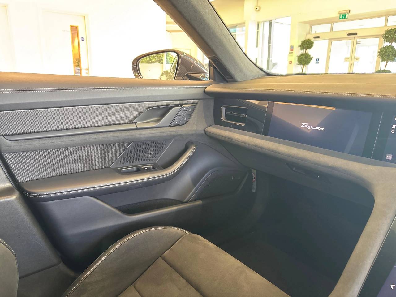 Taycan GTS SPORT TURISMO (3) image 41