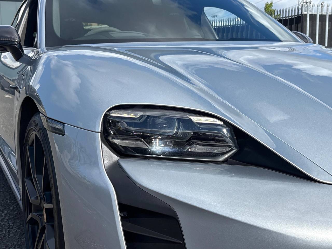 Taycan GTS SPORT TURISMO (3) image 11