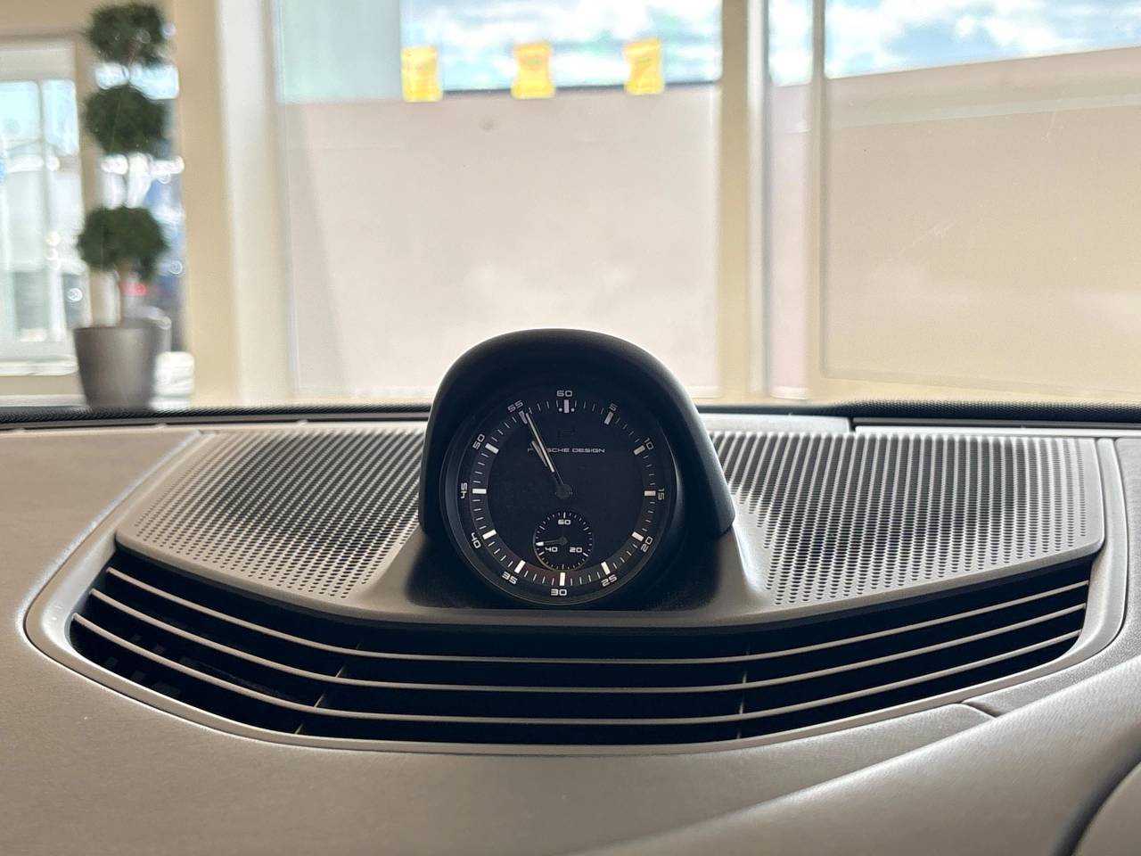 Taycan GTS SPORT TURISMO (3) image 26