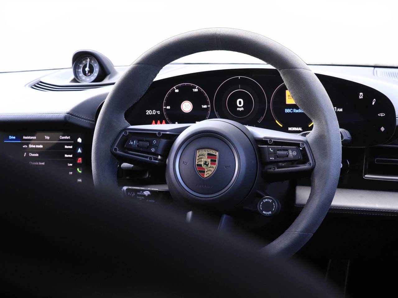 Taycan TURBO S SPORT TURISMO image 30