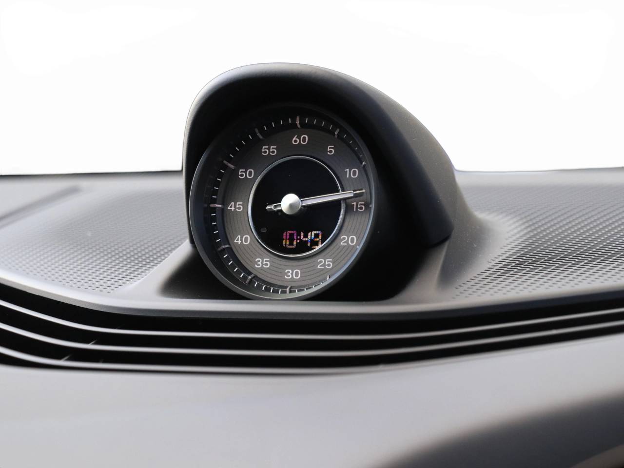 Taycan TURBO S SPORT TURISMO image 32