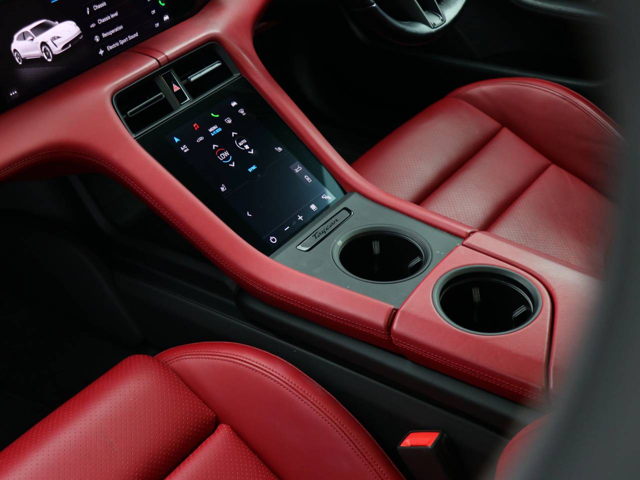 Taycan TURBO SPORT TURISMO (1) image 43