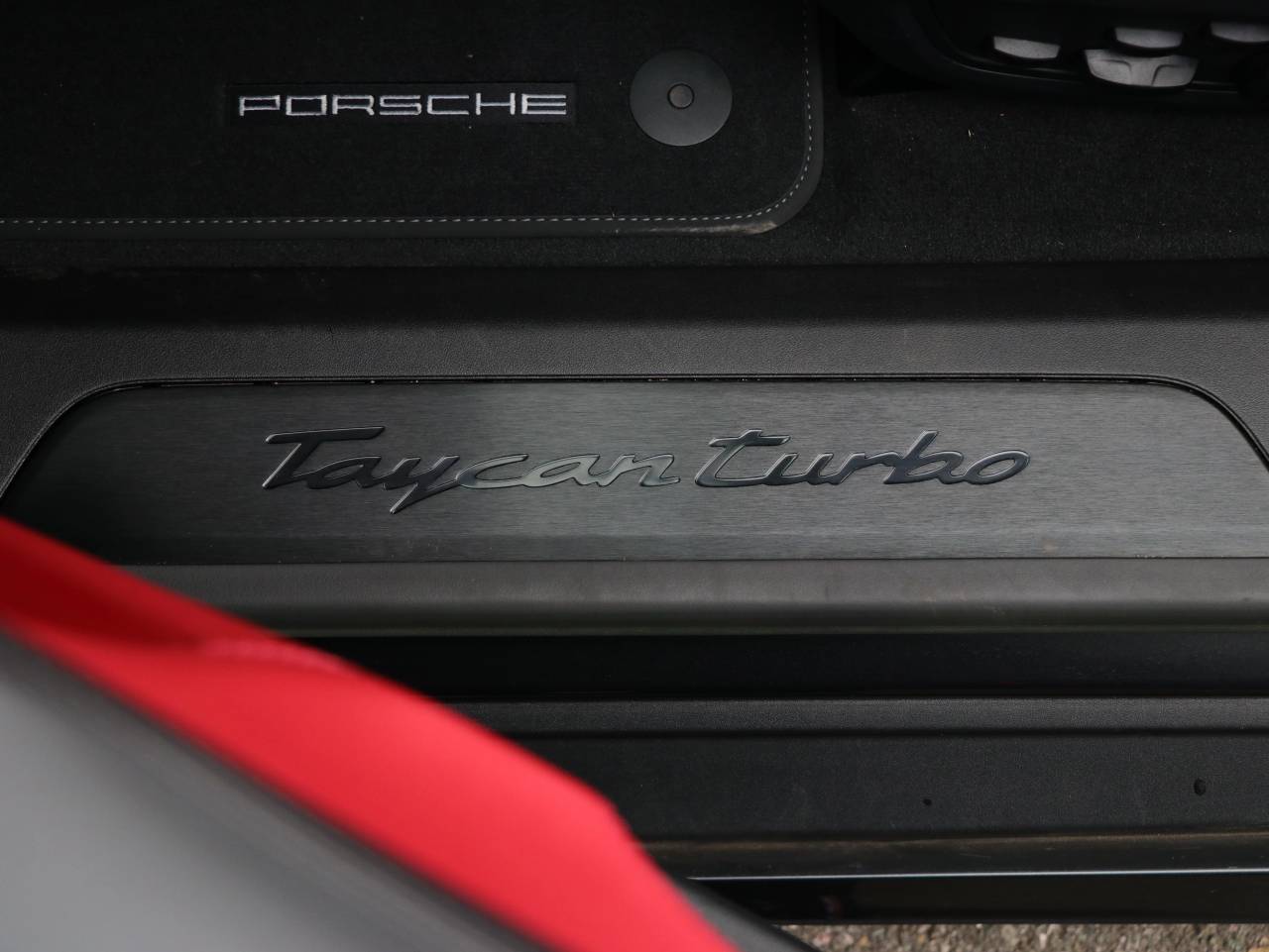Taycan TURBO SPORT TURISMO (1) image 41