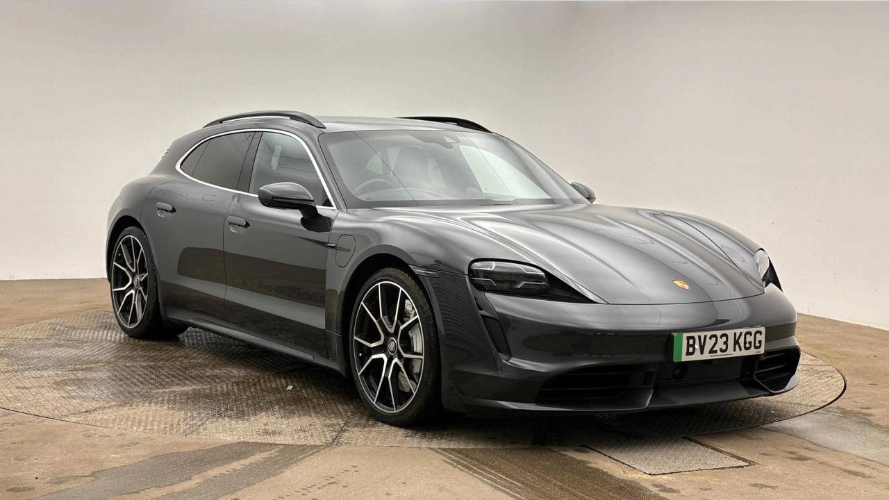 Taycan TURBO SPORT TURISMO