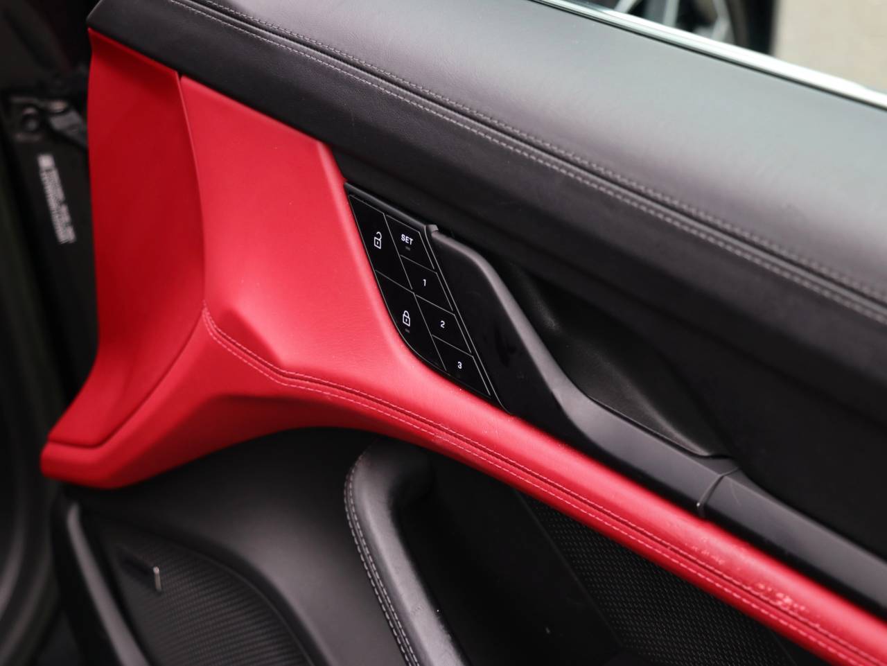 Taycan TURBO SPORT TURISMO (1) image 49