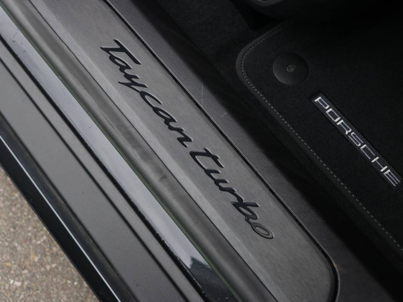 Taycan TURBO SPORT TURISMO (1) image 47
