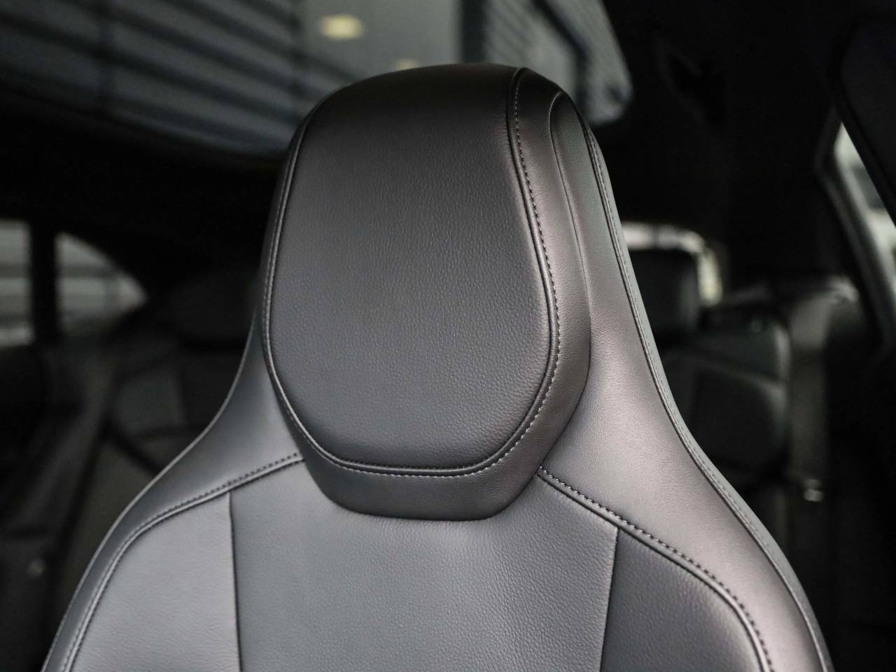 Taycan 4 CROSS TURISMO (7) image 16