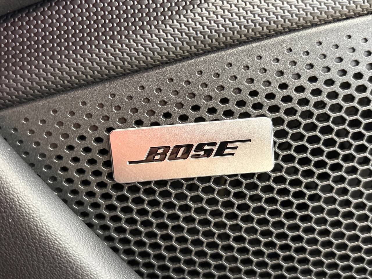 Taycan 4S (2) image 51