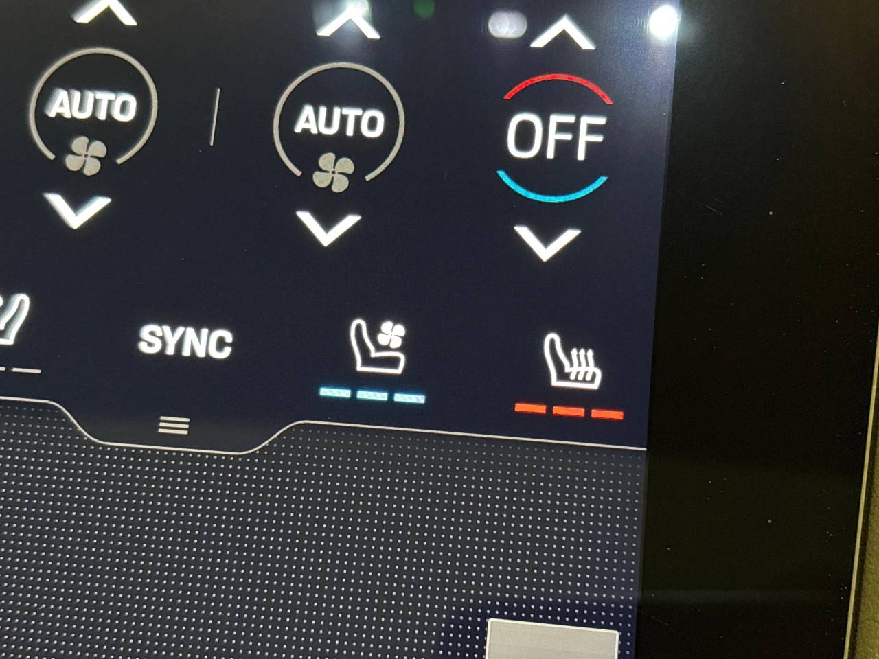 Taycan 4S (2) image 53