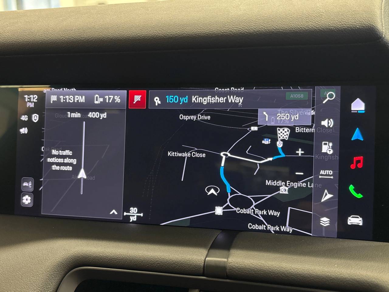 Taycan 4S (2) image 31