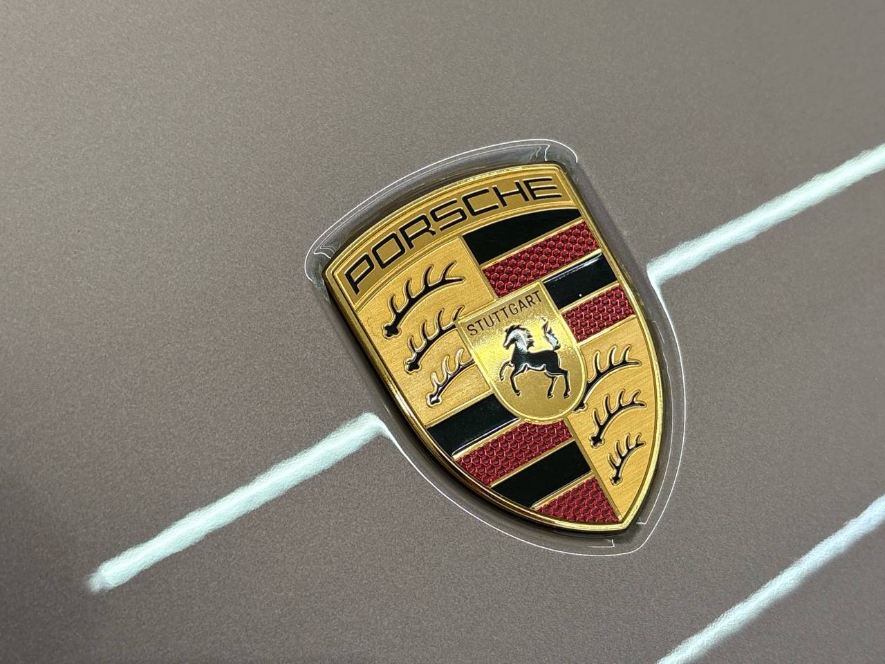 Taycan 4S (2) image 49