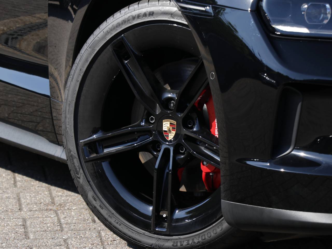 Taycan 4S SPORT TURISMO (3) image 08