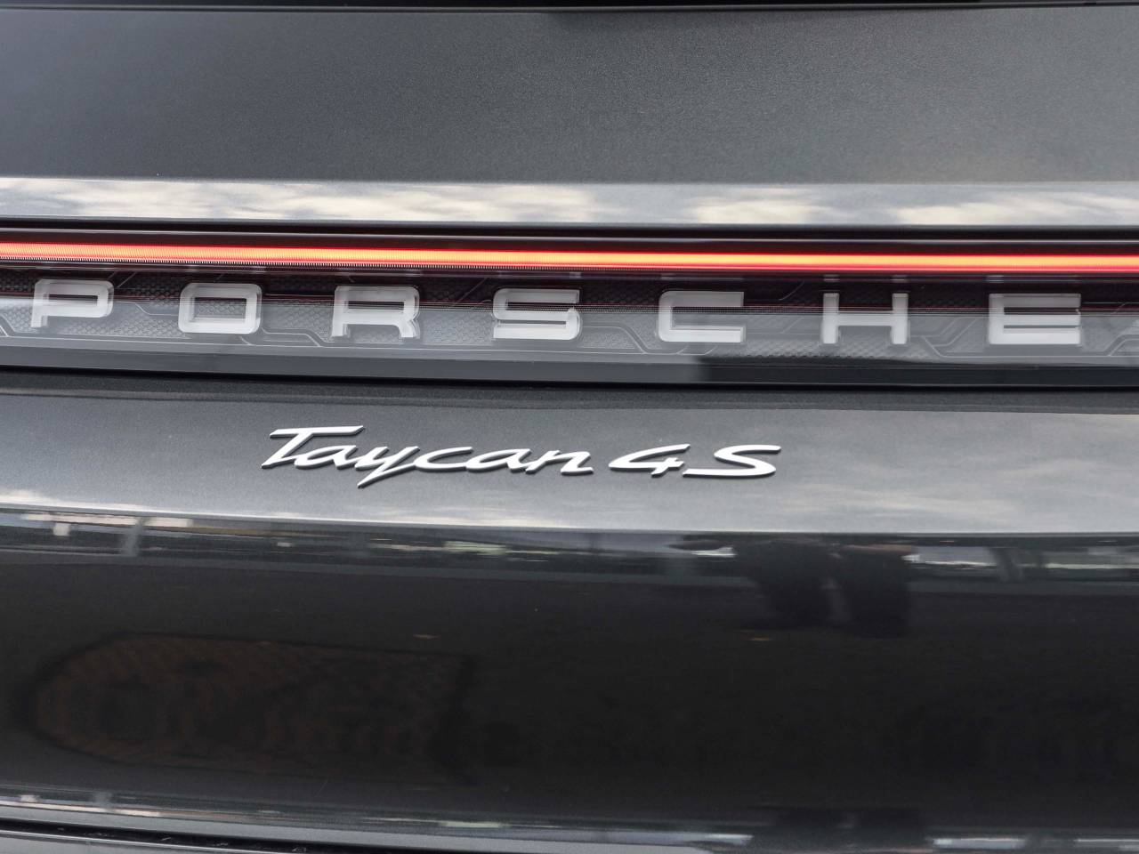 Taycan 4S CROSS TURISMO (22) image 12