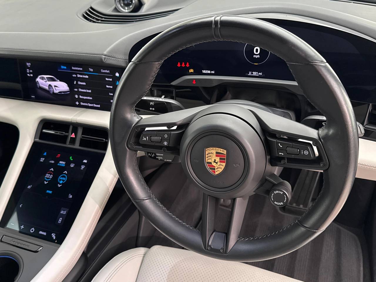 Taycan TURBO CROSS TURISMO (9) image 18