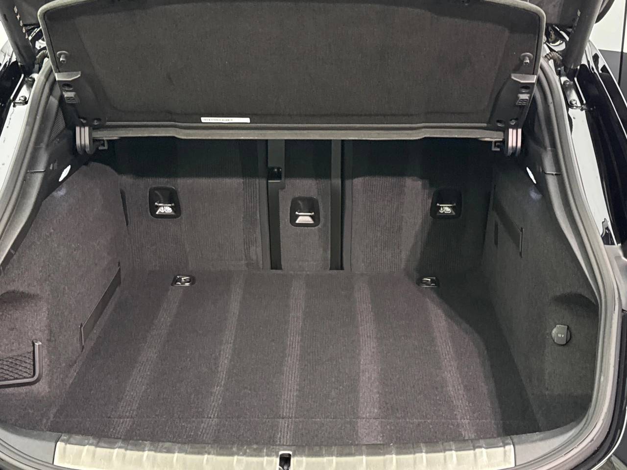 Taycan TURBO CROSS TURISMO (9) image 17