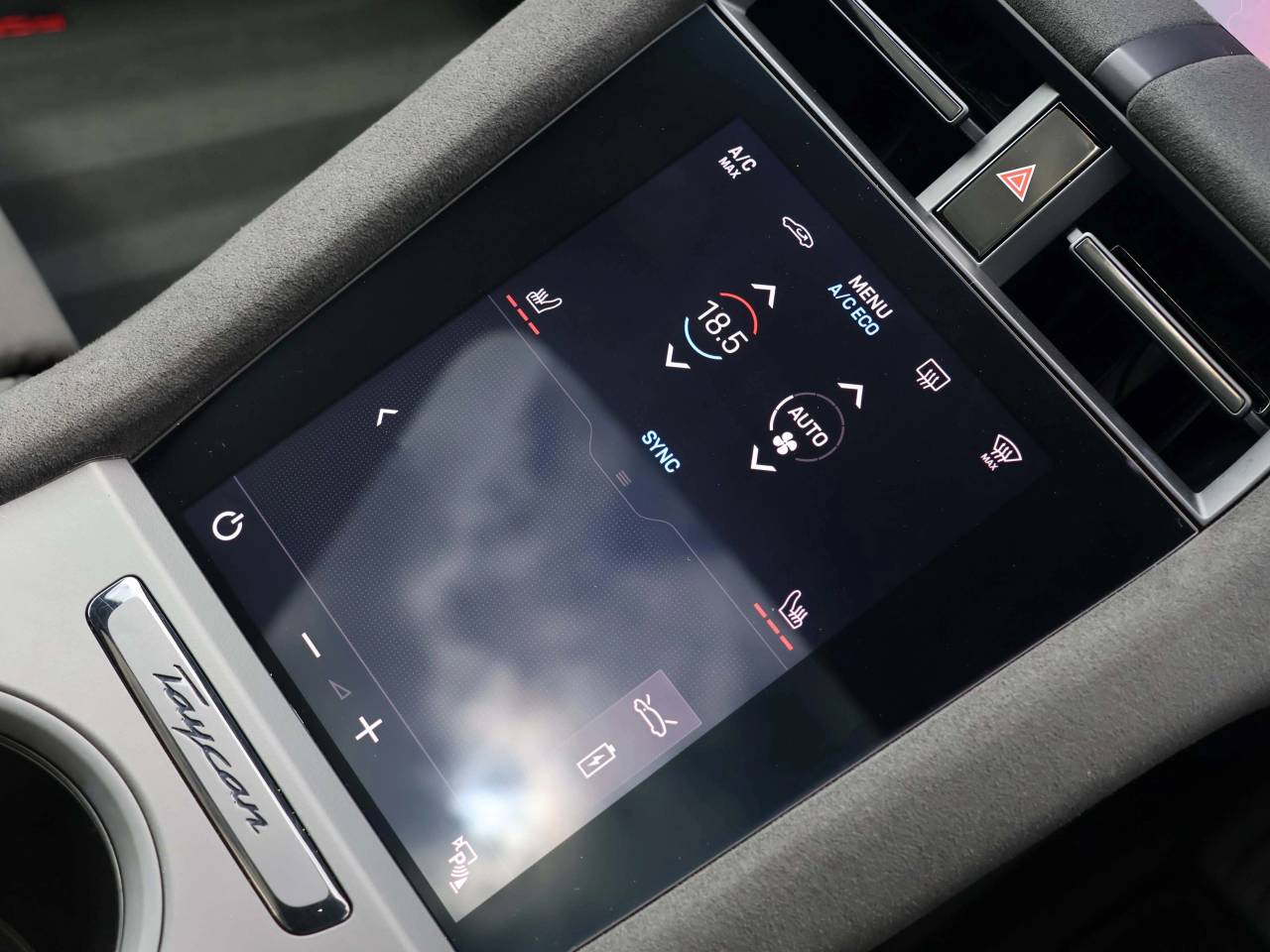 Taycan GTS SPORT TURISMO (22) image 21