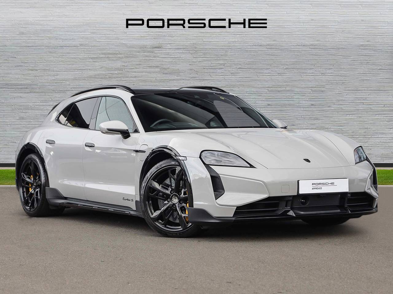 Taycan TURBO S CROSS TURISMO
