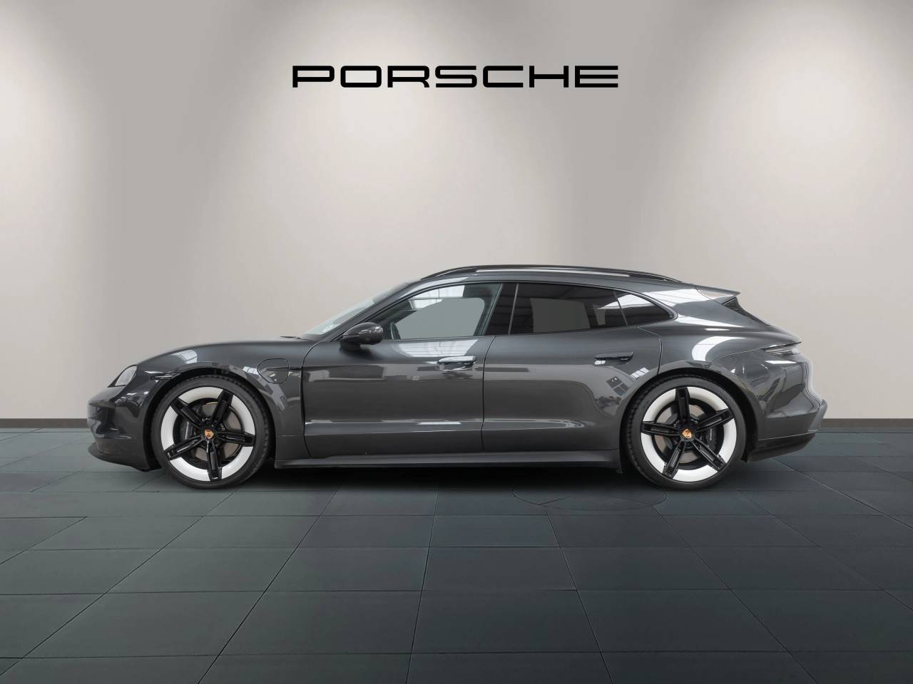 Taycan BASE SPORT TURISMO image 09