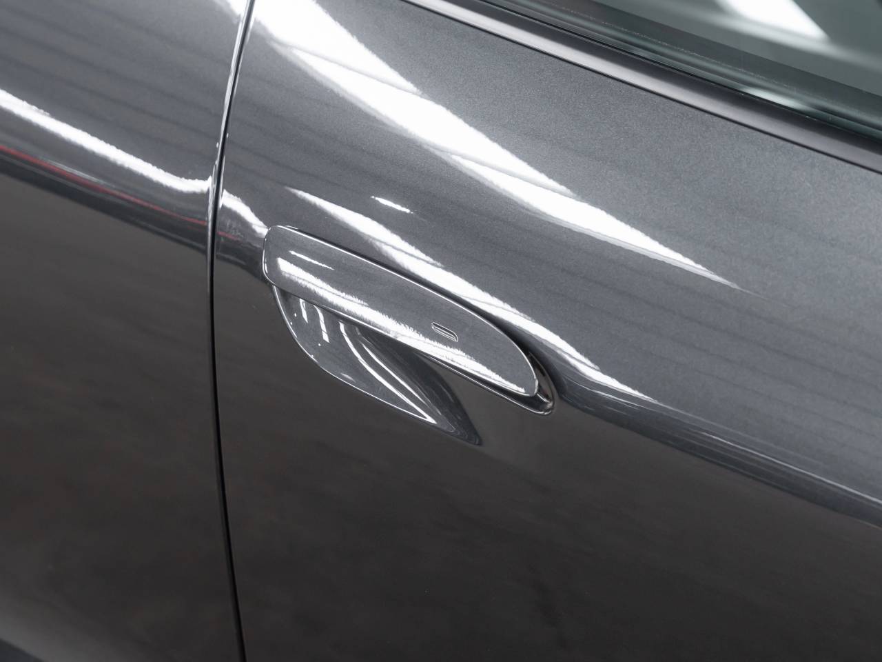 Taycan BASE SPORT TURISMO image 16