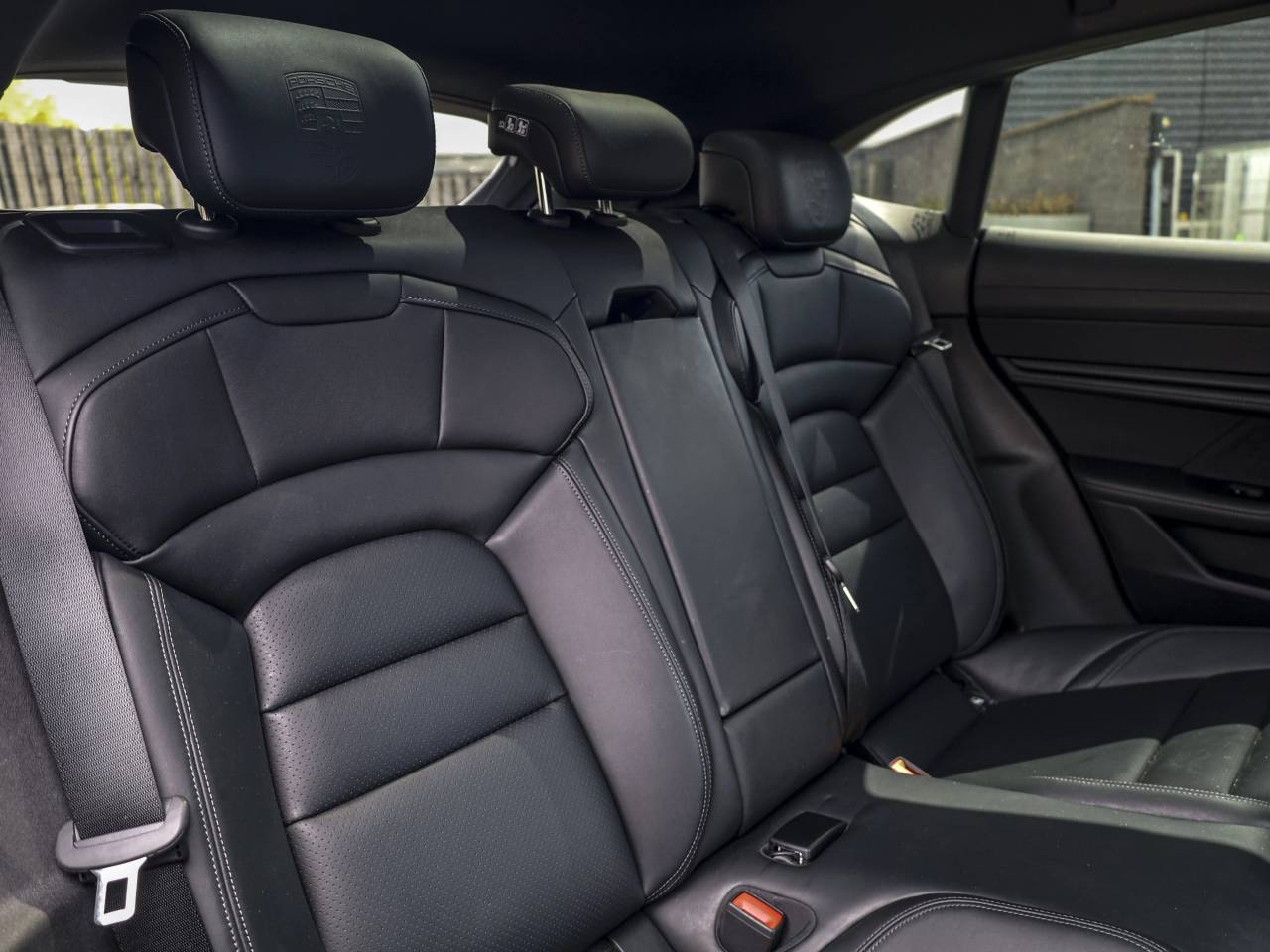Taycan 4S SPORT TURISMO (5) image 16