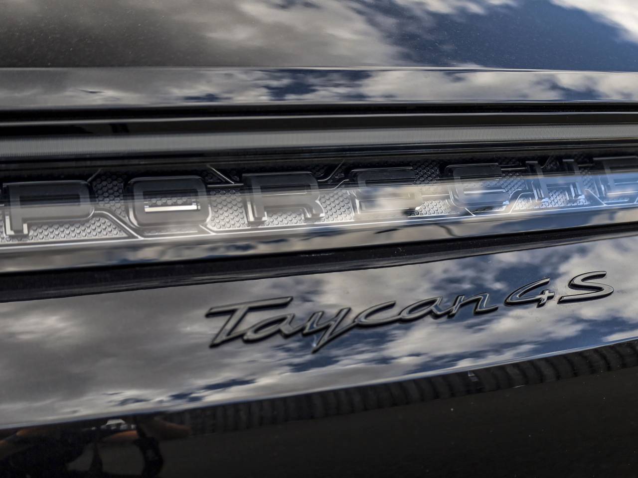 Taycan 4S SPORT TURISMO (5) image 12