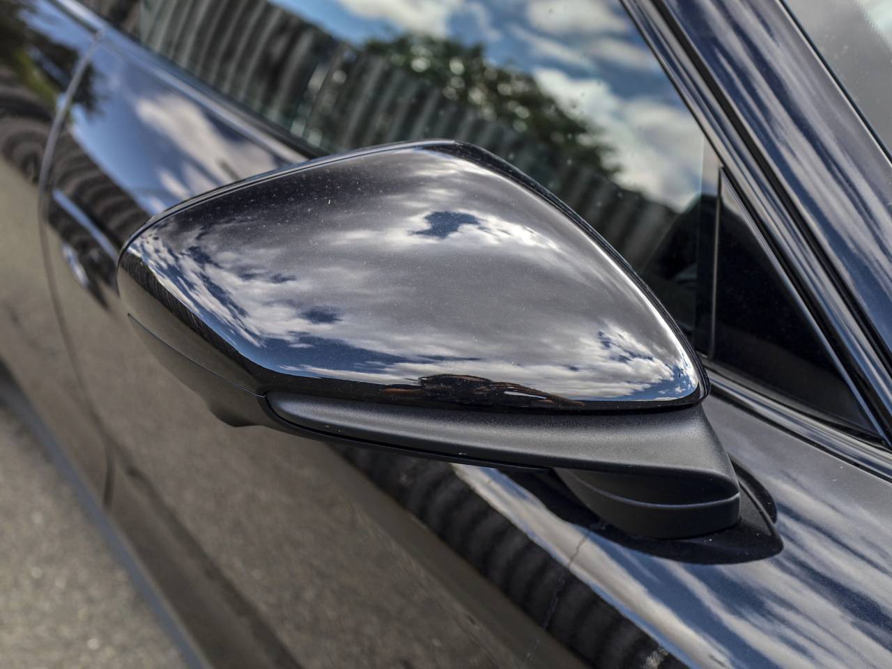 Taycan 4S SPORT TURISMO (5) image 11