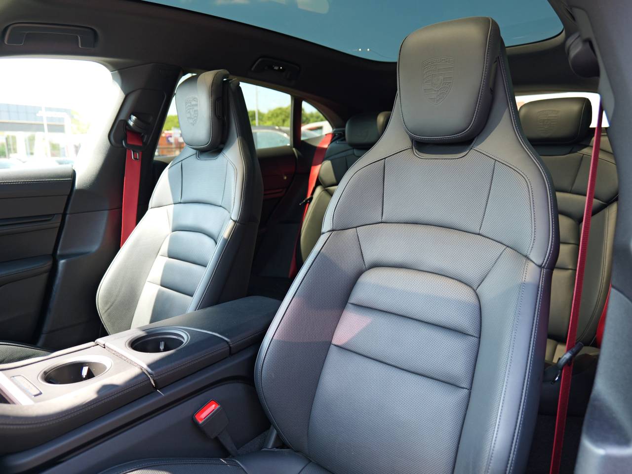 Taycan 4S CROSS TURISMO (34) image 17