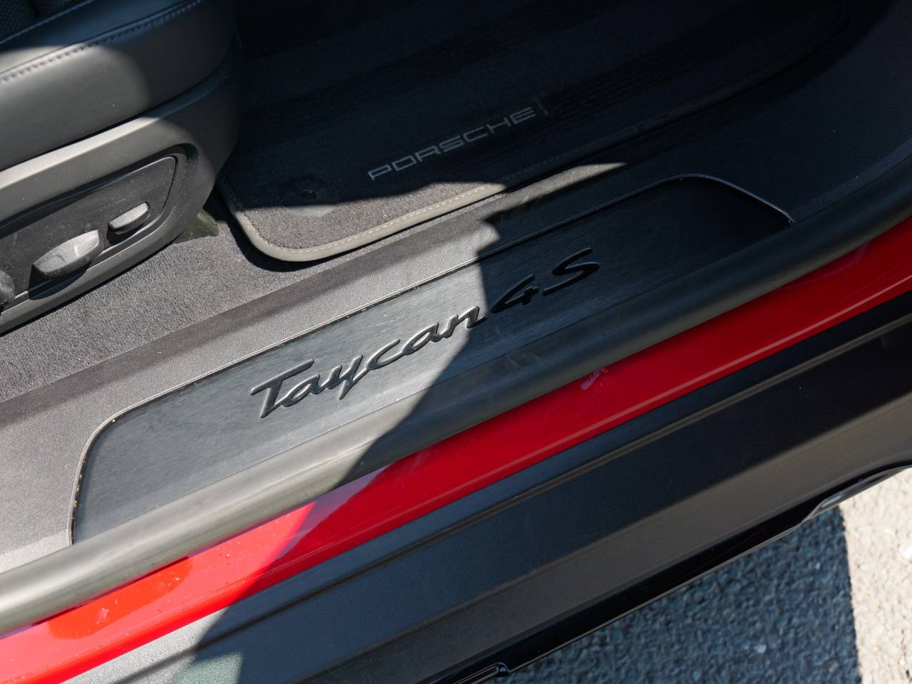 Taycan 4S CROSS TURISMO (34) image 37
