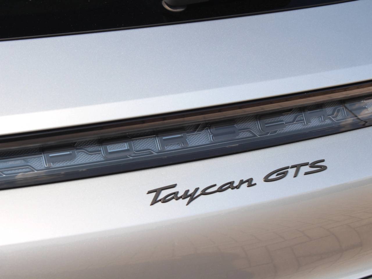 Taycan GTS SPORT TURISMO (6) image 23
