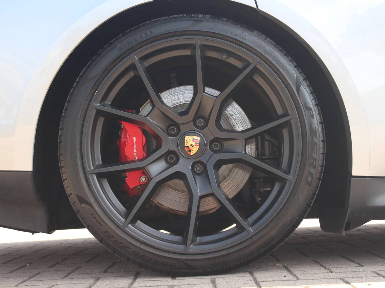 Taycan GTS SPORT TURISMO (6) image 06