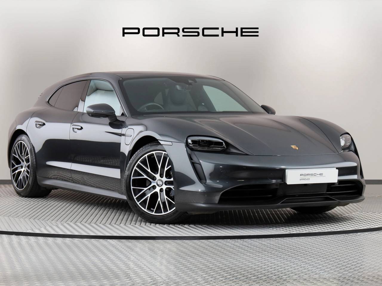 Taycan BASE SPORT TURISMO