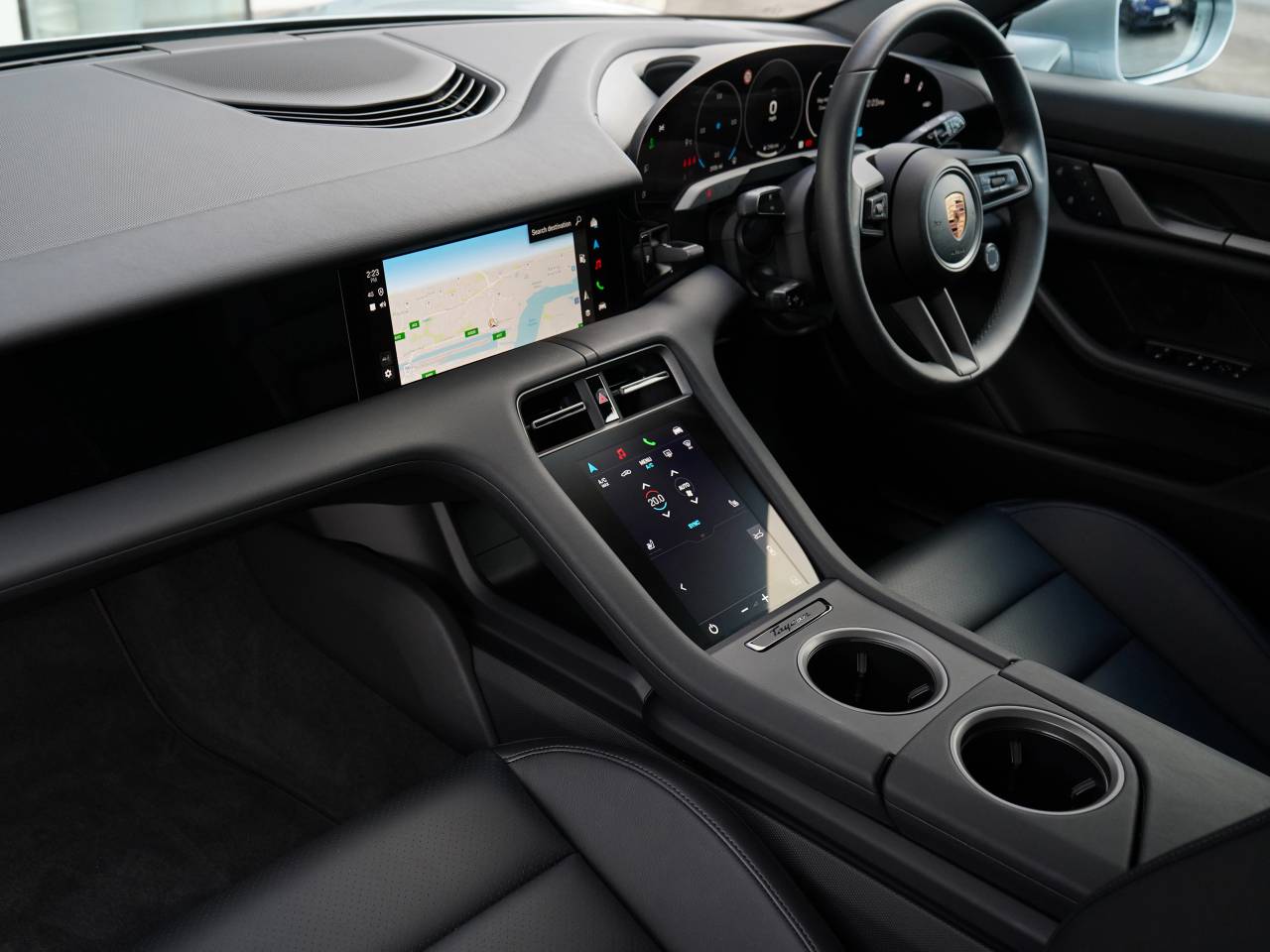 Taycan BASE SPORT TURISMO (2) image 33