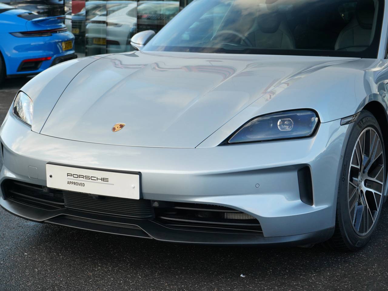 Taycan BASE SPORT TURISMO (2) image 15