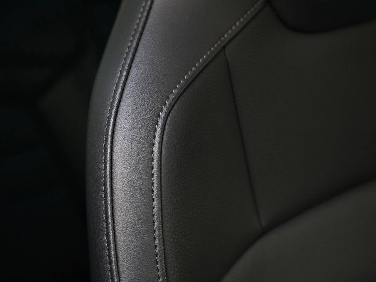 Taycan BASE SPORT TURISMO (2) image 44