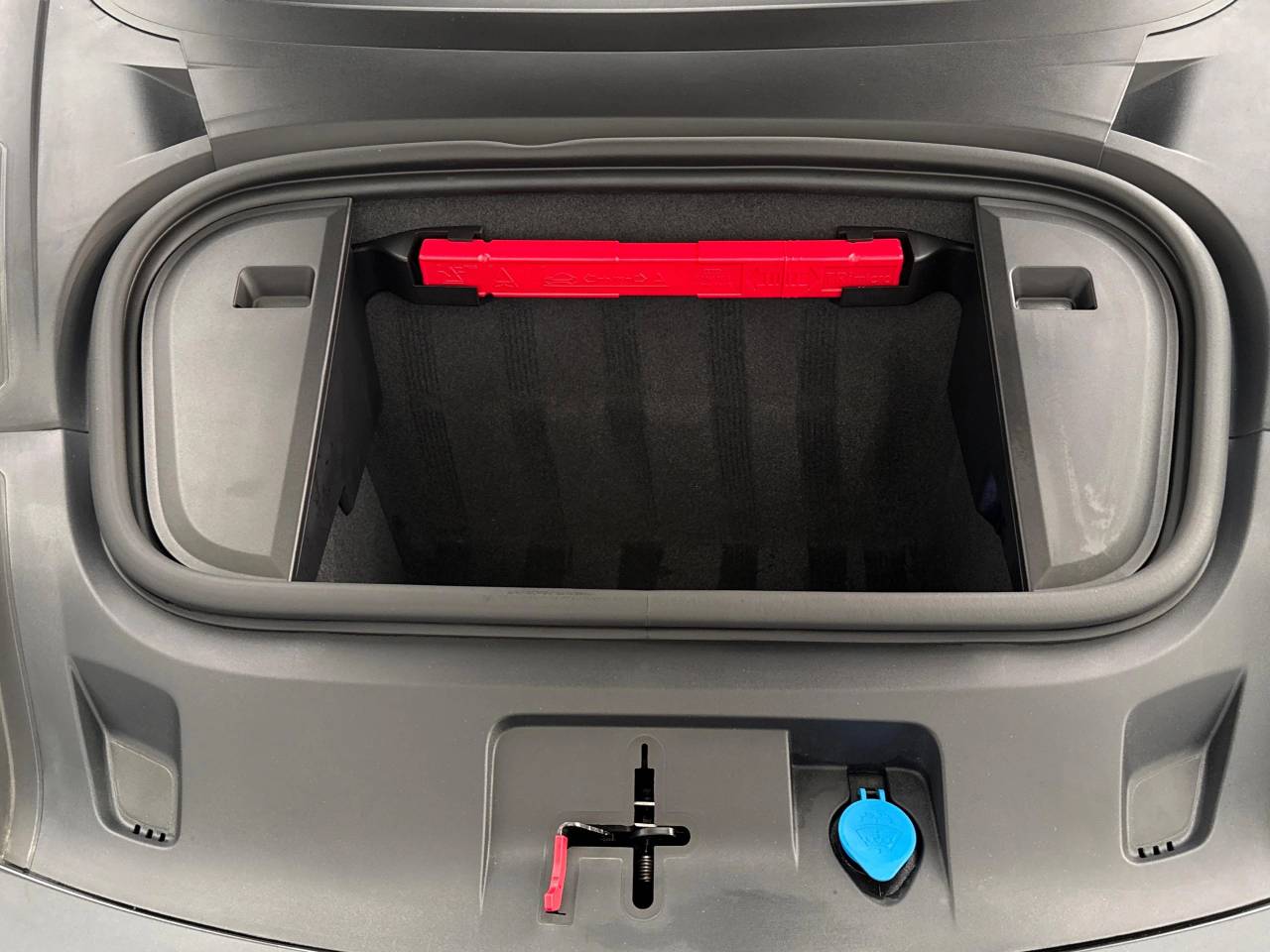 Taycan GTS SPORT TURISMO (7) image 16
