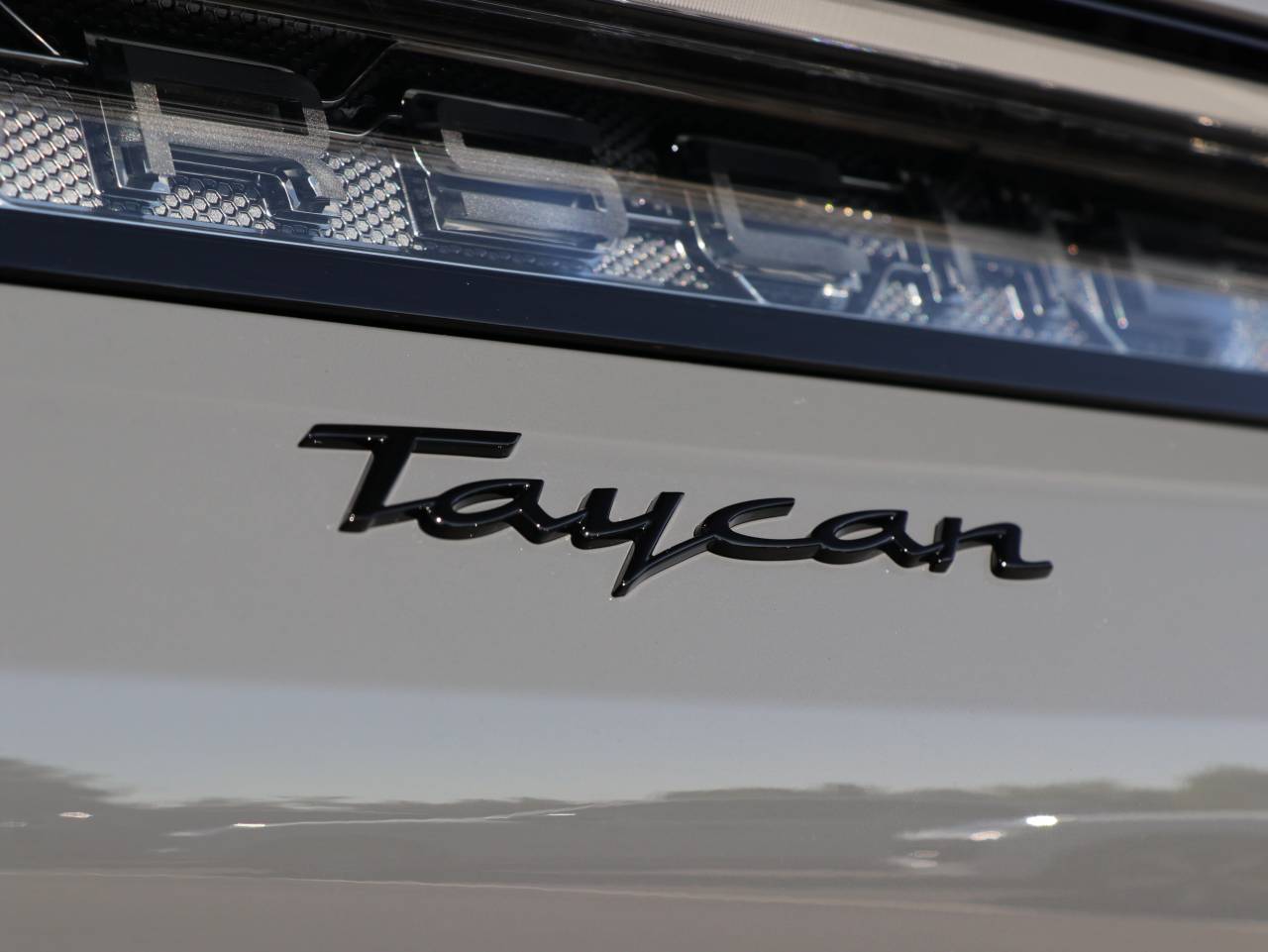 Taycan (16) image 15