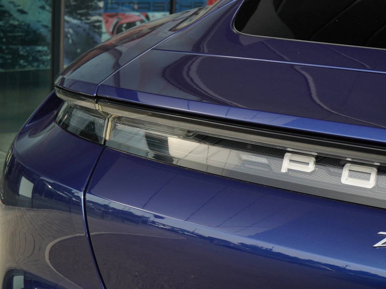 Taycan 4S (79KWH) (4) image 15