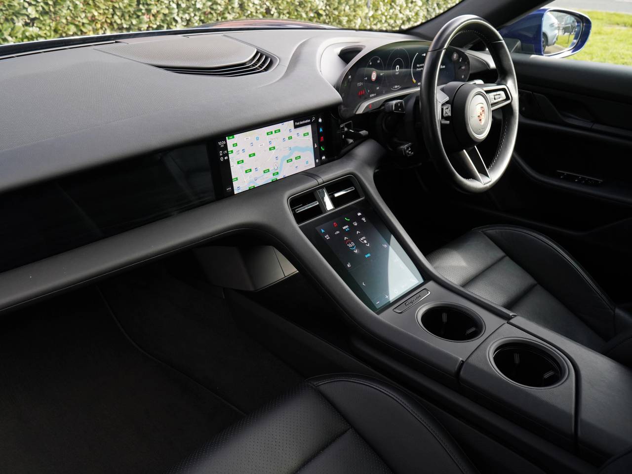 Taycan 4S (79KWH) (4) image 27