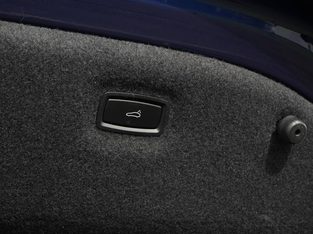 Taycan 4S (79KWH) (4) image 31