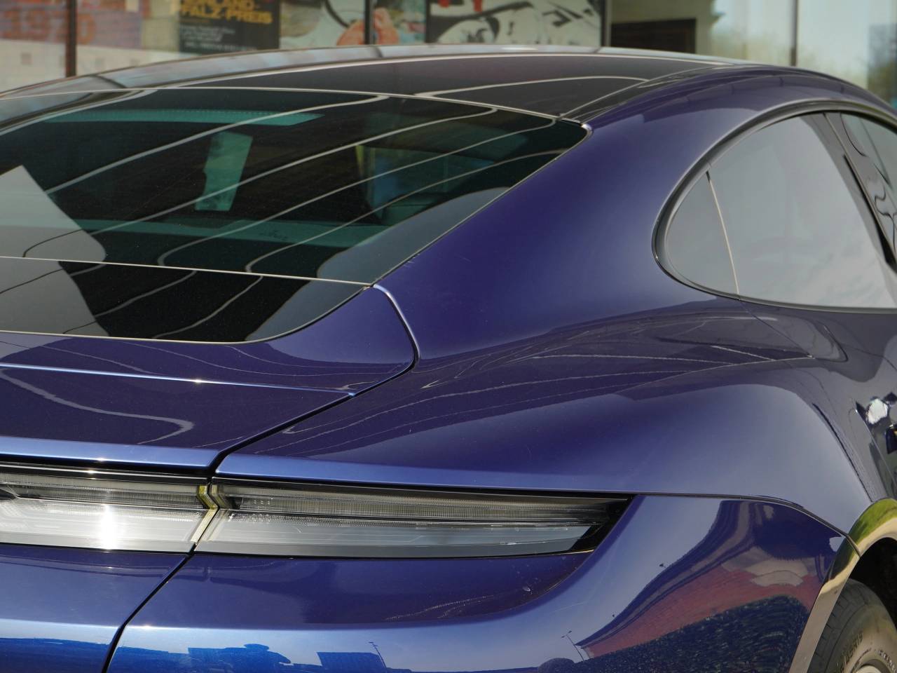 Taycan 4S (79KWH) (4) image 17