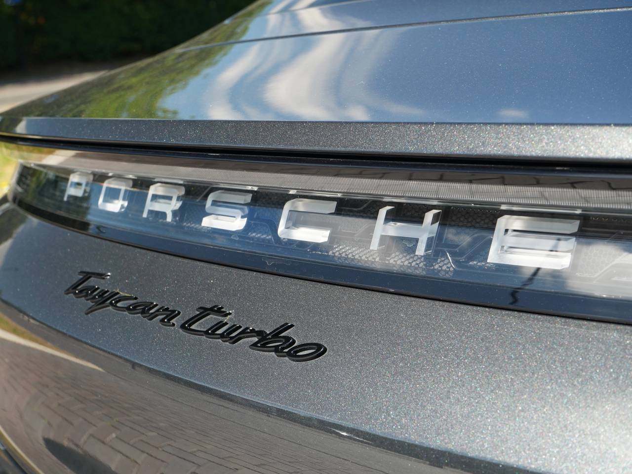 Taycan TURBO 93KWH (7) image 36