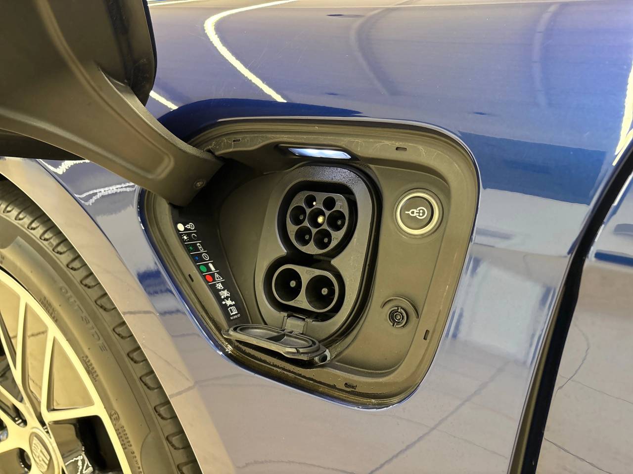 Taycan BASE (5) image 20