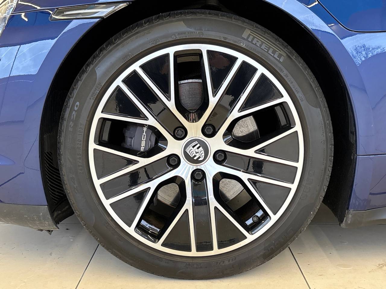 Taycan BASE (5) image 18