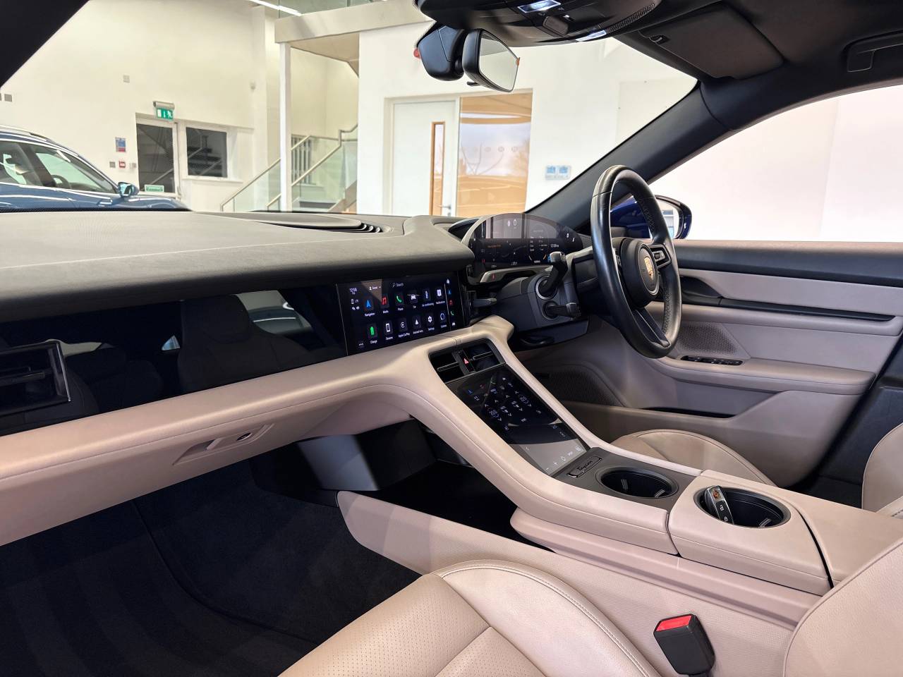 Taycan BASE (5) image 23