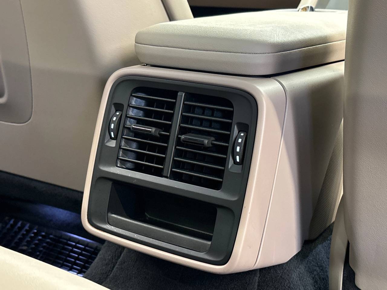 Taycan BASE (5) image 41