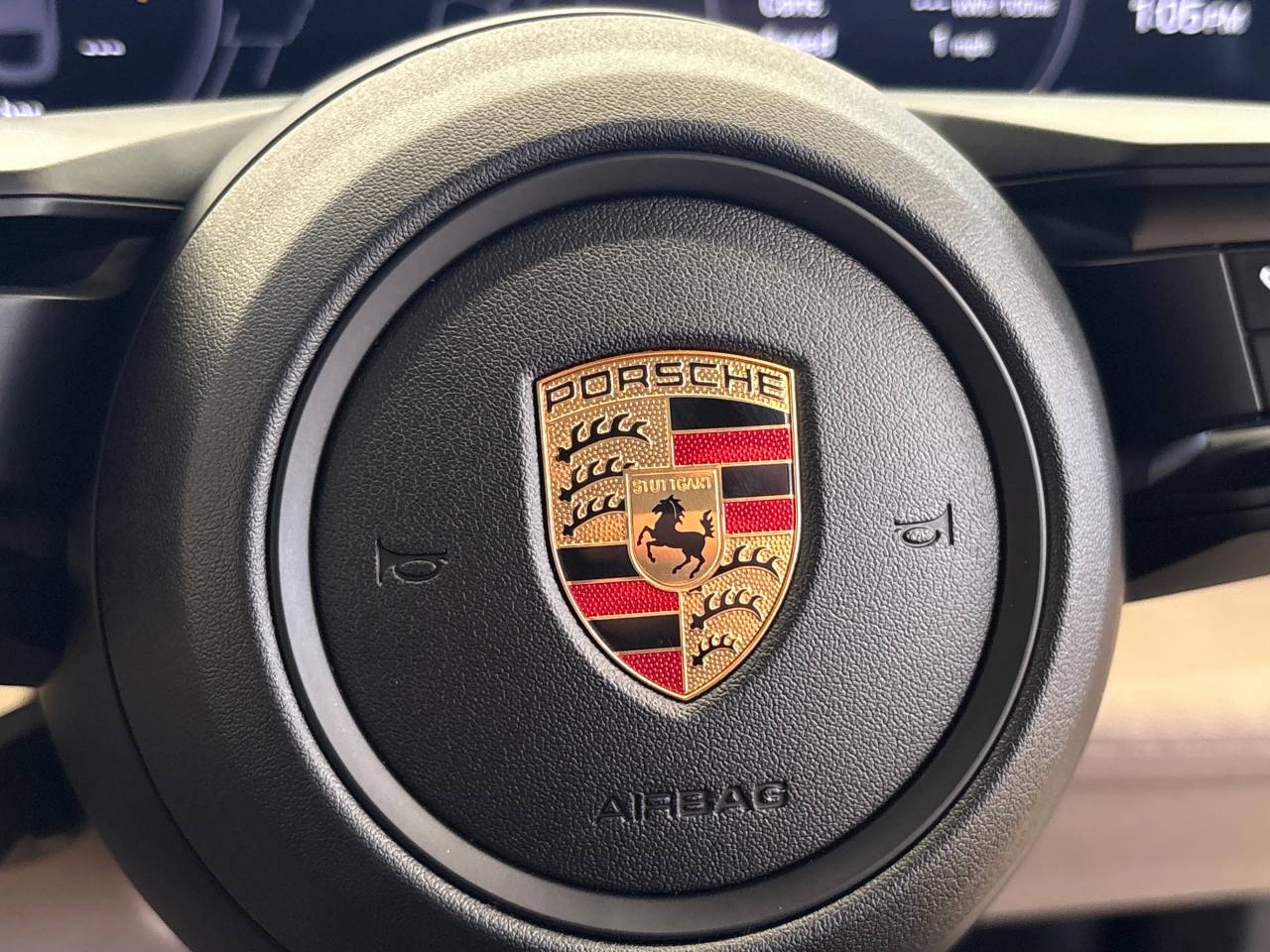 Taycan BASE (5) image 46