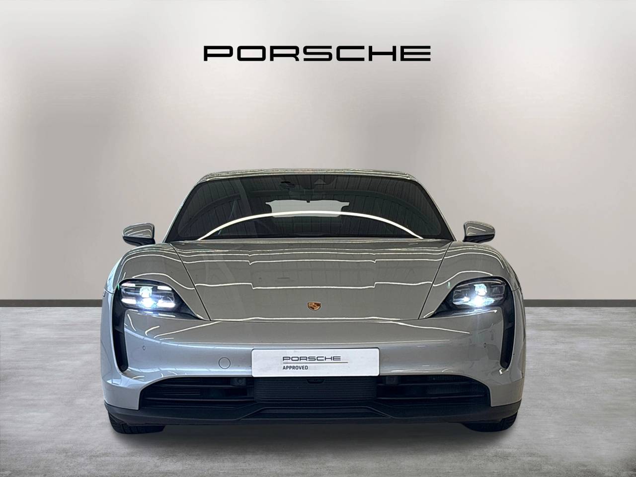 Taycan 4S (93KWH) (16) image 10