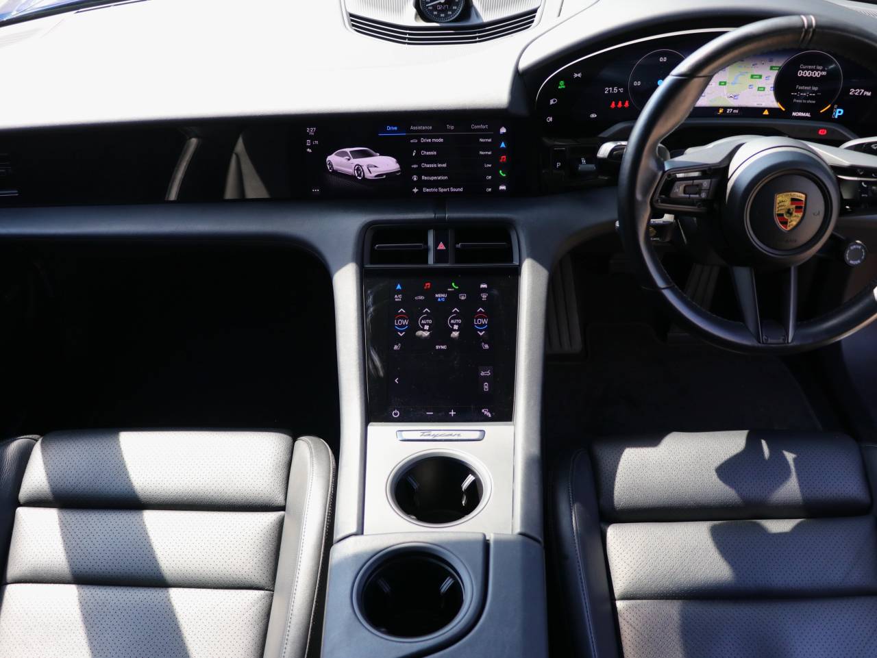 Taycan 4S (93KWH) (9) image 38