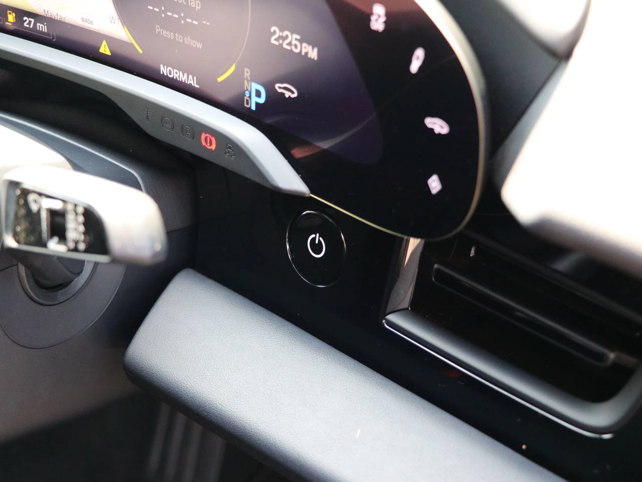 Taycan 4S (93KWH) (9) image 32